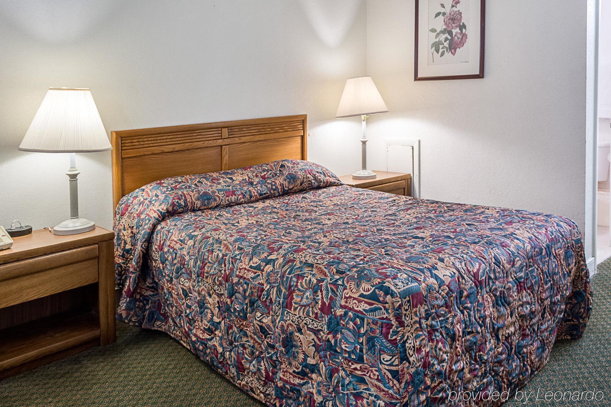 Gateway Inn Templeton ภายนอก รูปภาพ