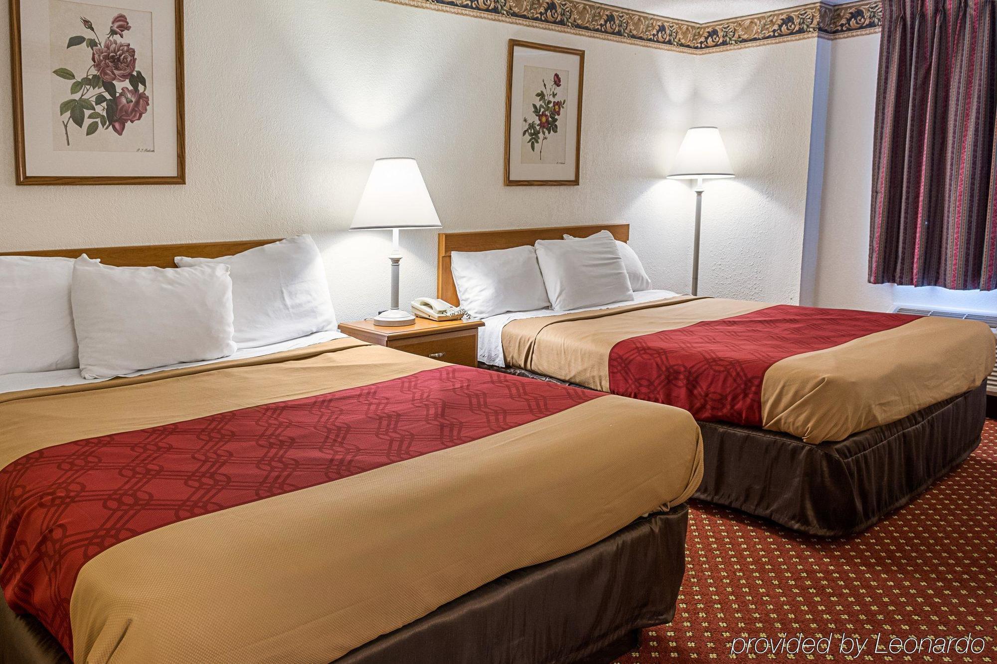 Gateway Inn Templeton ภายนอก รูปภาพ