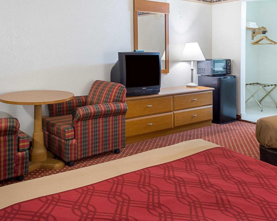 Gateway Inn Templeton ภายนอก รูปภาพ