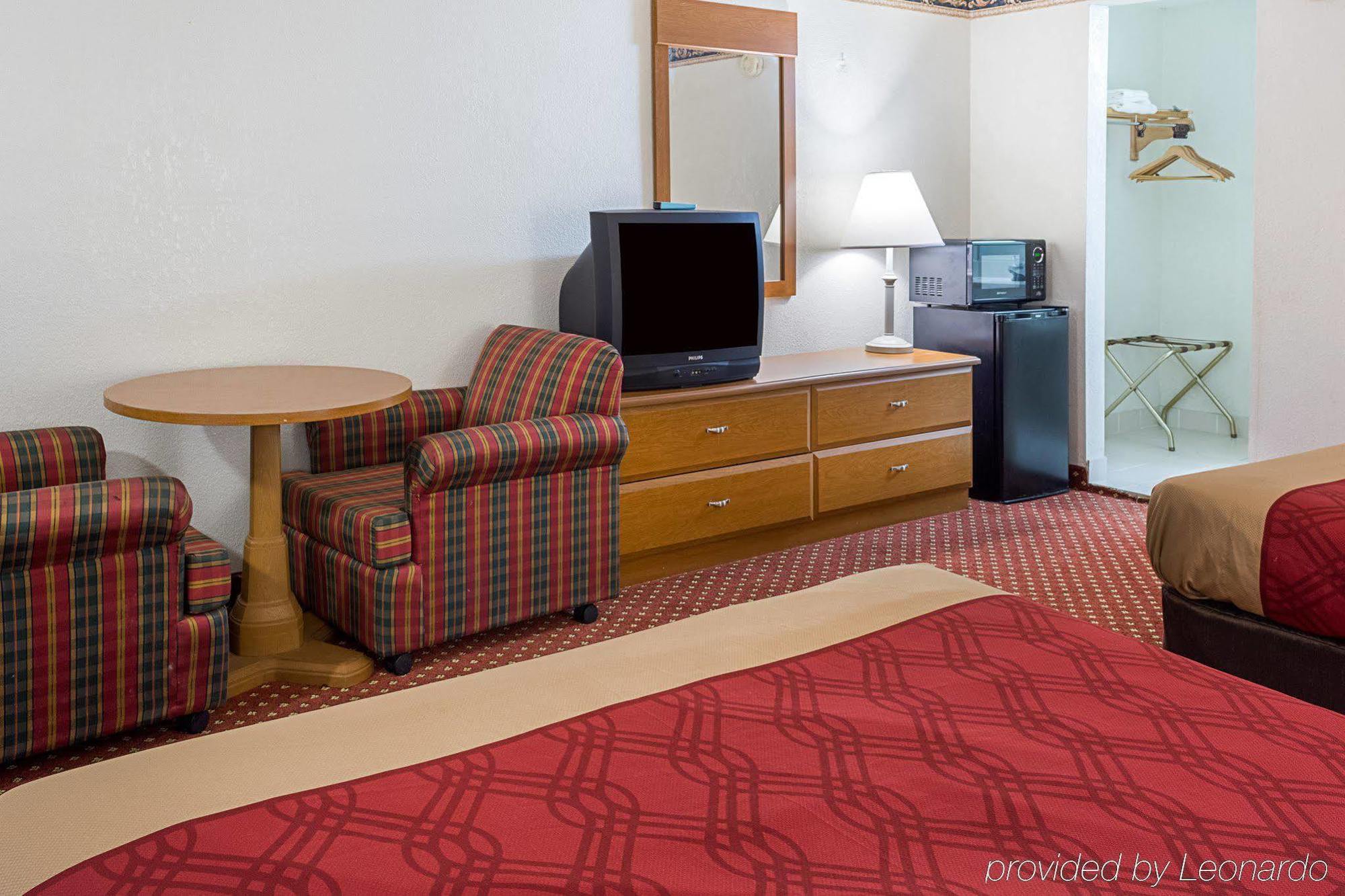 Gateway Inn Templeton ภายนอก รูปภาพ