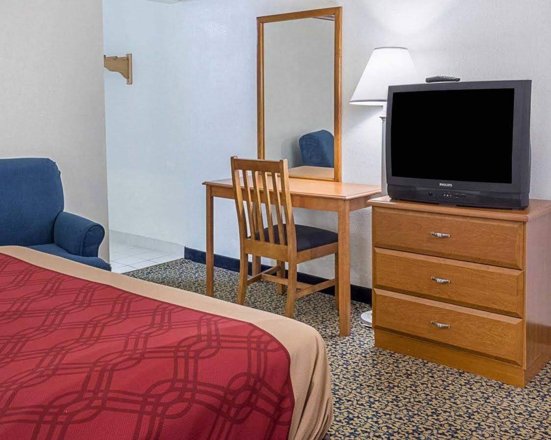 Gateway Inn Templeton ภายนอก รูปภาพ